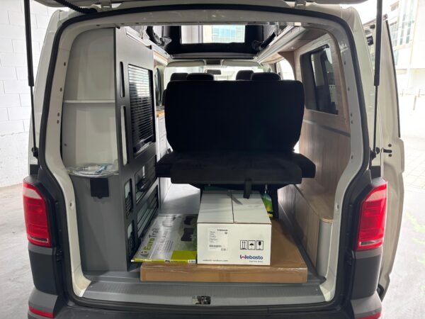 VW T6 BCNCamper Edition 2.0 114 CV - Imagen 12