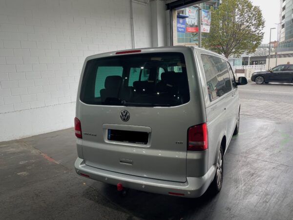 VOLKSWAGEN T5 MULTIVAN 2.0 TDI 140 CV - Imagen 5