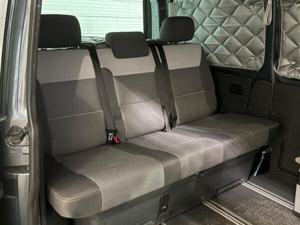 Volkswagen T5 California Beach 1.9 TDI 102 cv 7 ASIENTOS - Imagen 10