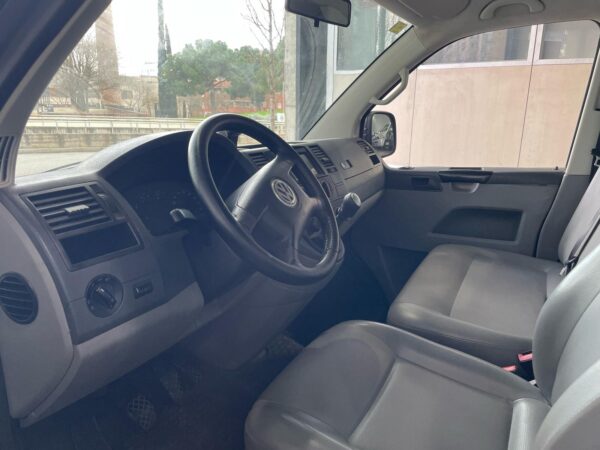 VOLKSWAGEN T5 TRANSPORTER 2.5 TDI 102 CV 9 ASIENTOS - Imagen 9