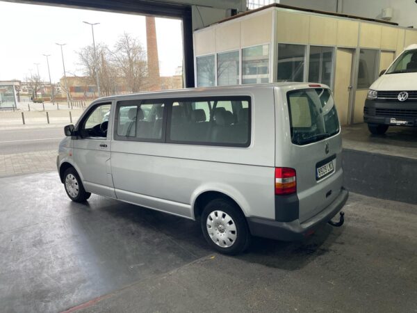 VOLKSWAGEN T5 TRANSPORTER 2.5 TDI 102 CV 9 ASIENTOS - Imagen 4