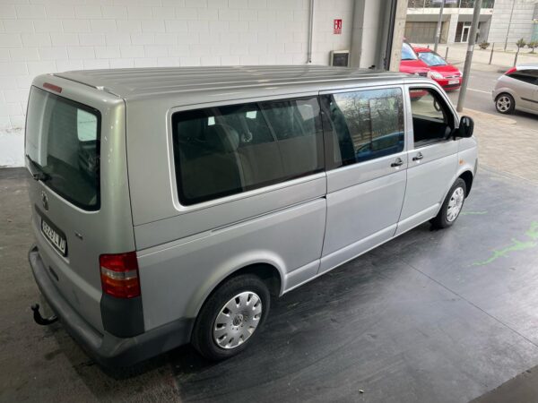 VOLKSWAGEN T5 TRANSPORTER 2.5 TDI 102 CV 9 ASIENTOS - Imagen 5